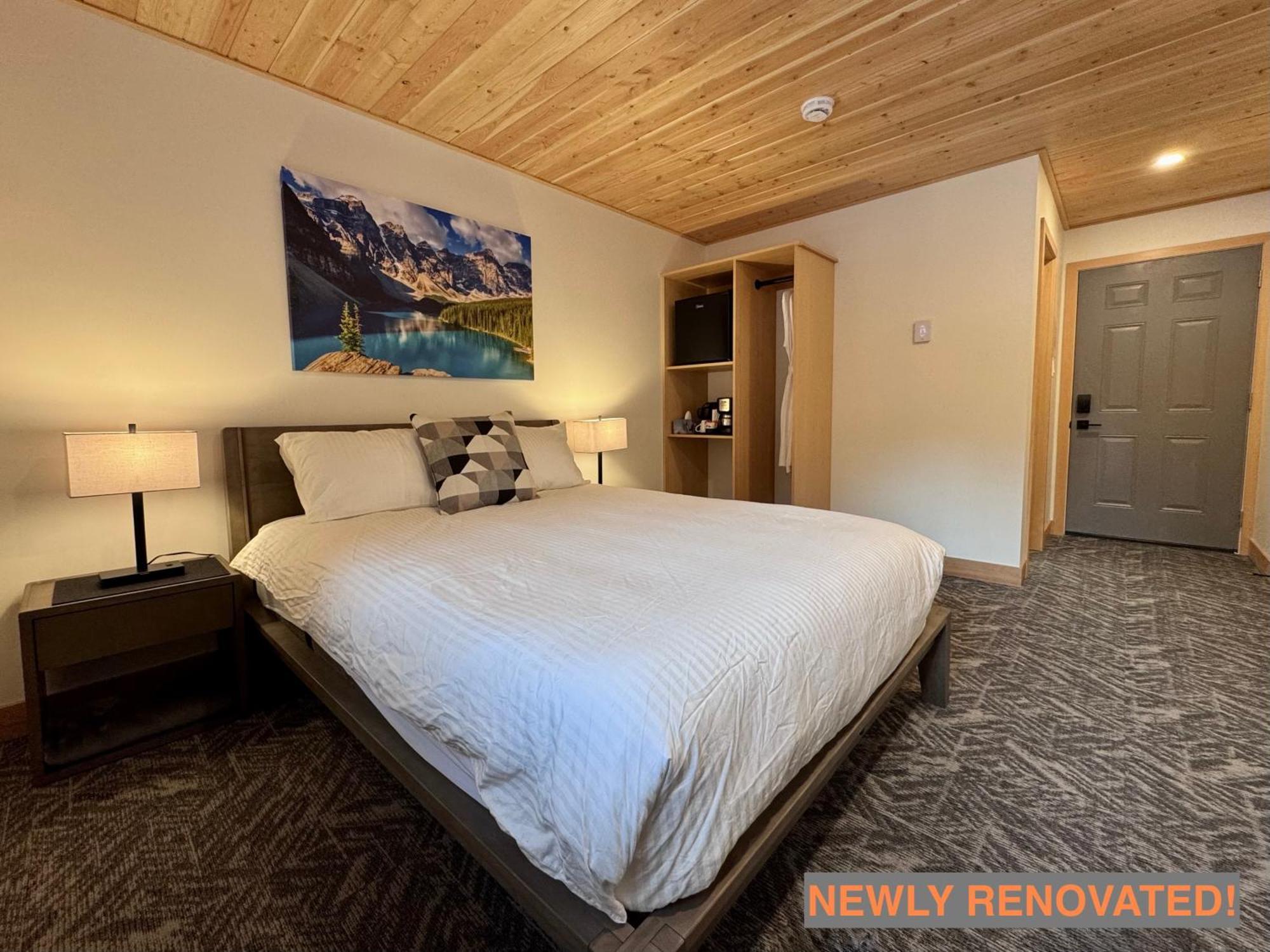 Elkhorn Lodge Vacation Rentals Banff Exterior photo