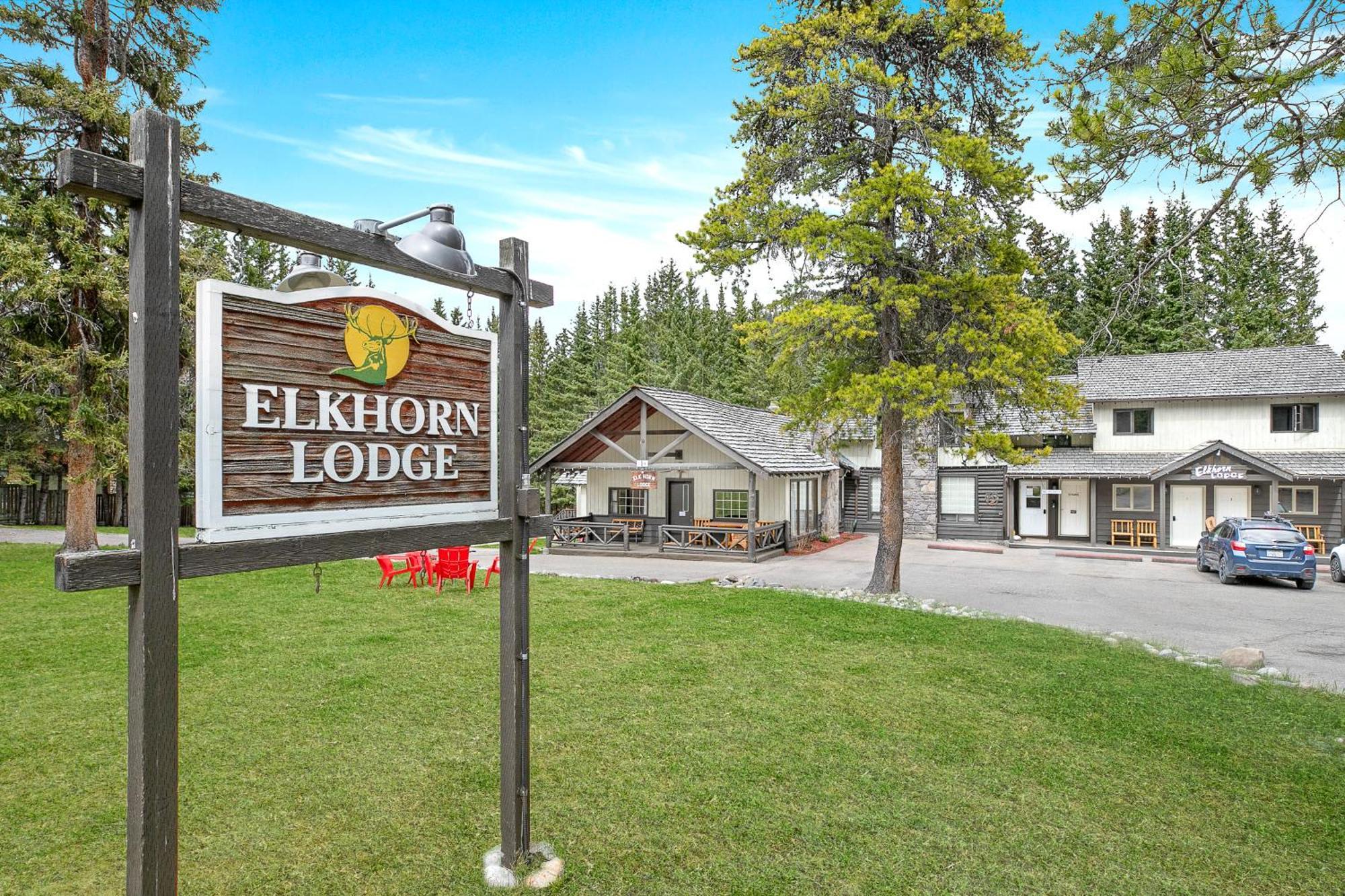 Elkhorn Lodge Vacation Rentals Banff Exterior photo