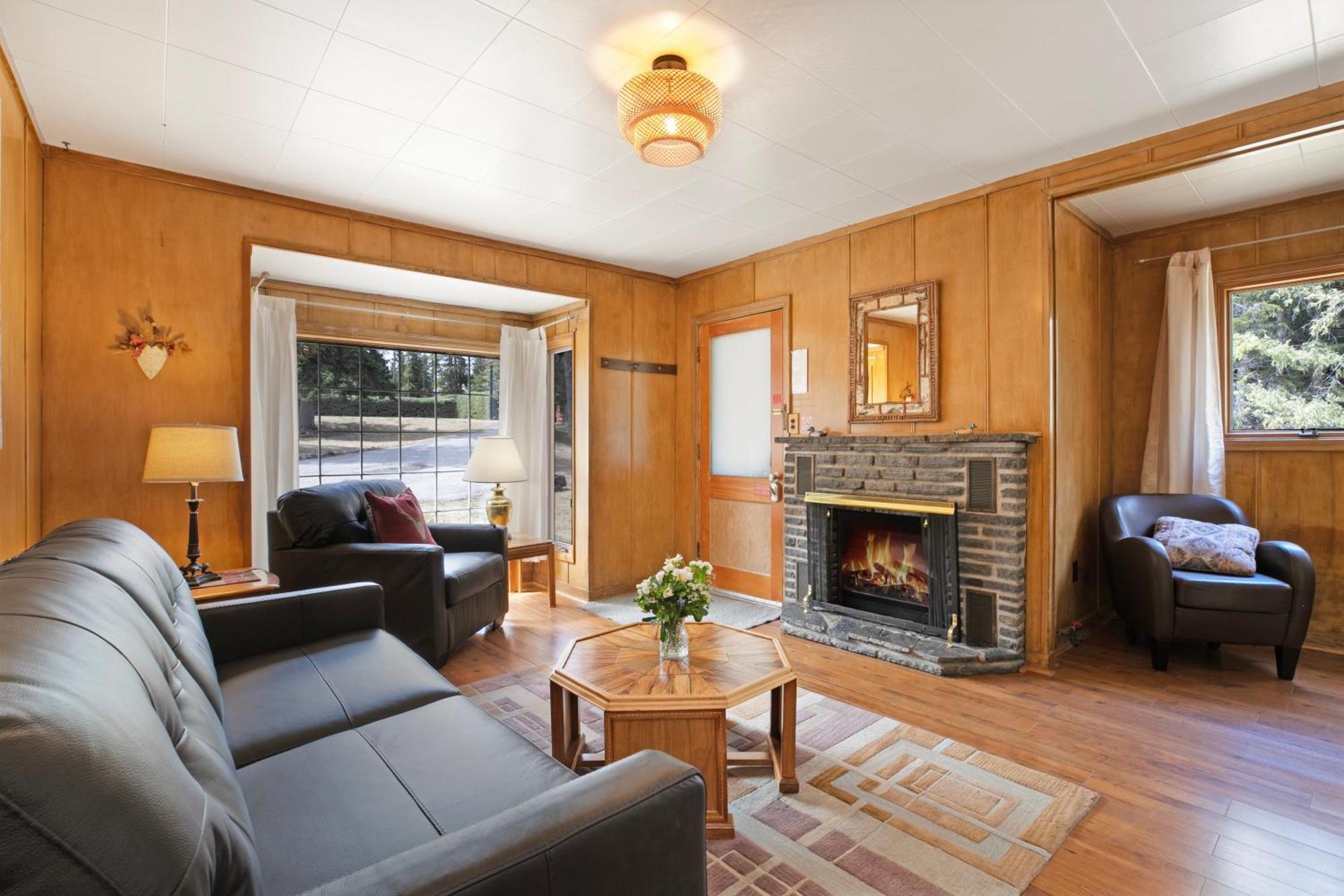 Elkhorn Lodge Vacation Rentals Banff Exterior photo